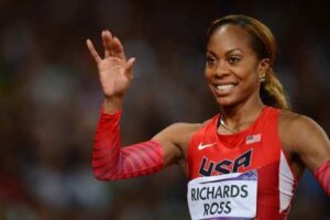 US' Sanya Richards-Ross waves before competing in the women's 200m final at the athletics event of the London 2012 Olympic Games on August 8, 2012 in London. AFP PHOTO / FRANCK FIFEFRANCK FIFE/AFP/GettyImages