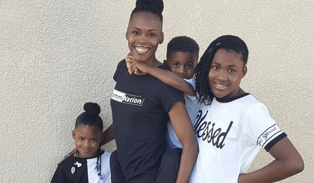 Lowe and her family