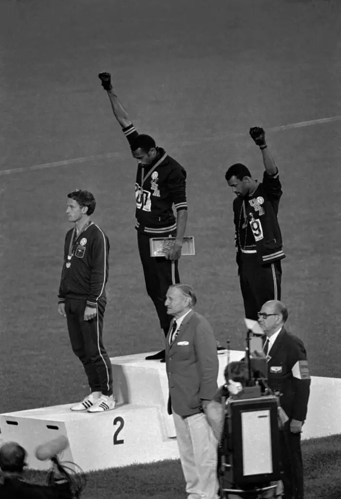 Tommie Smith raising his fist